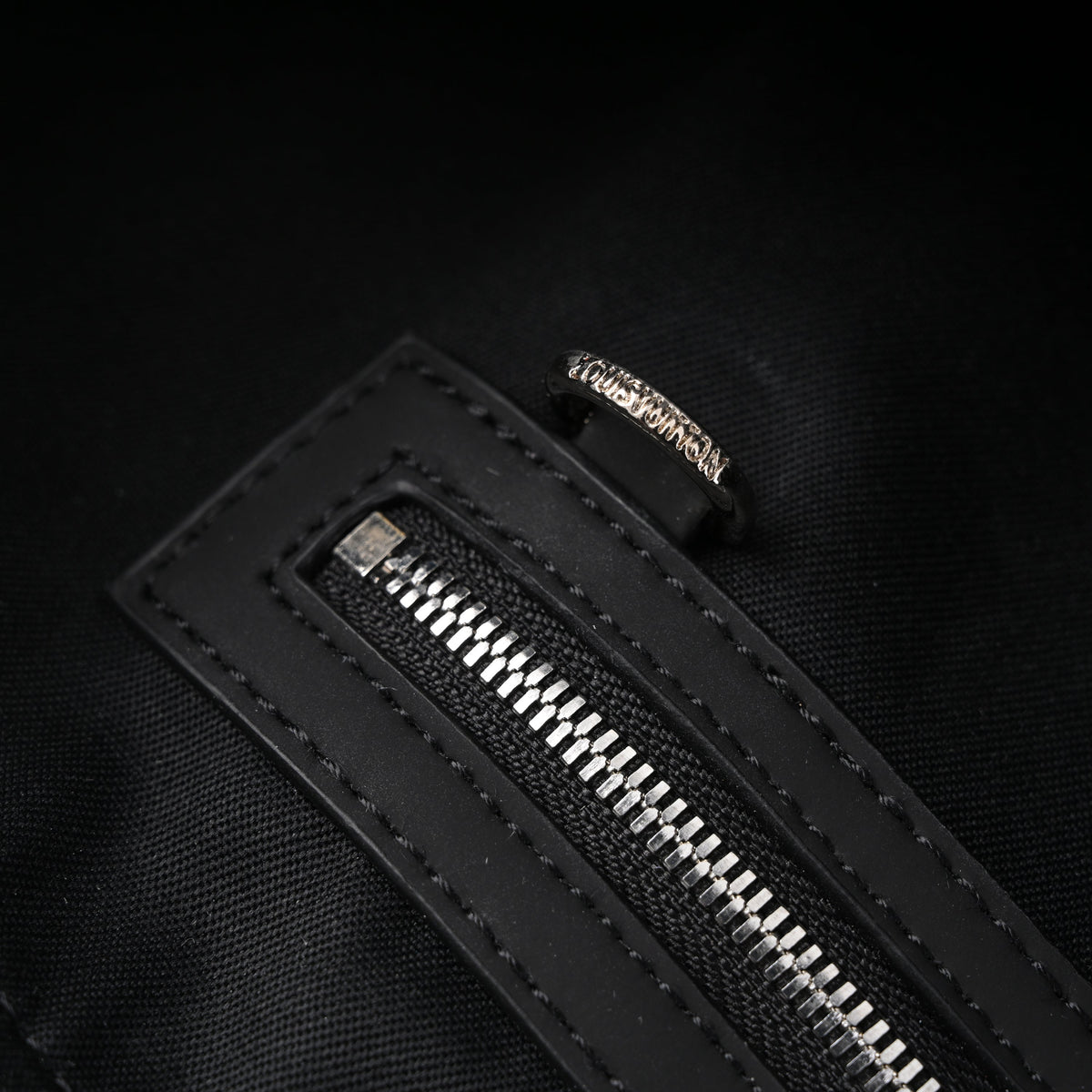 Louis Vuitton Keepall Bandoulière 50 Monogram Eclipse