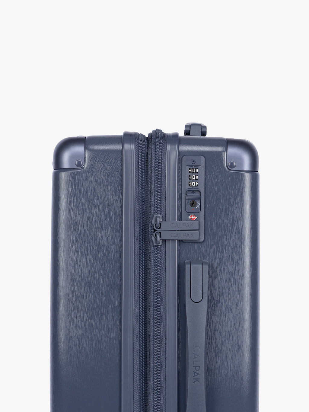 Ambeur Medium Luggage