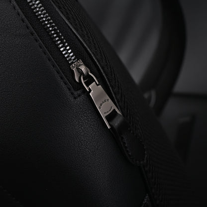 Coach West Backpack – Signature Canvas in Black/Grey